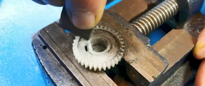 Cómo reparar de forma fiable dientes de engranajes de plástico rotos