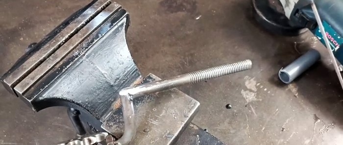How to make a mini hand drill from a pair of gears