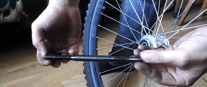 Как да поддържате главина на велосипедно колело с индустриални лагери