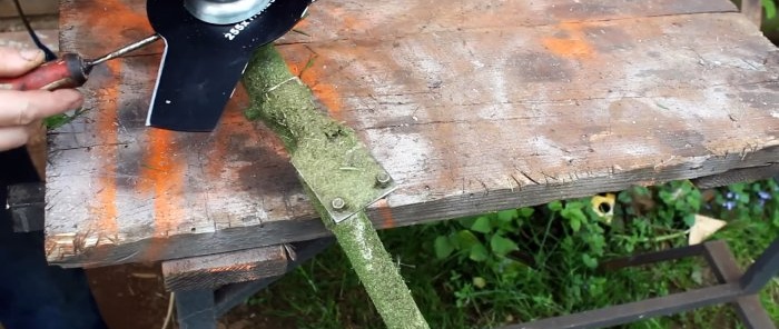Accessoris per tallar herba alta amb talladora