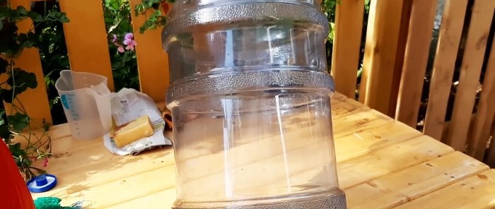 איך לשטוף בקלות בקבוק 20 ליטר של לכלוך וירק