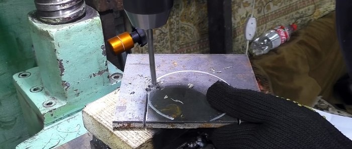 Wie man aus einem Zhiguli-Wagenheber einen Federentferner herstellt