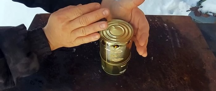 The tent is warm and the food is warm. How to make a simple stove from cans