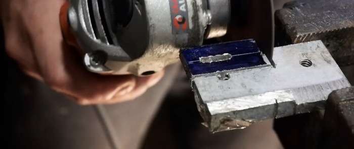 איך לתקן סכין מטבח עם שוק שבור