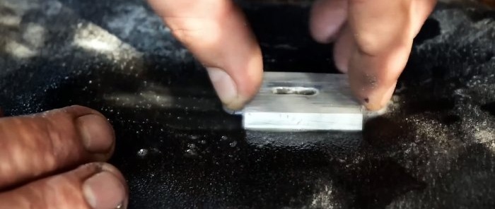 Como consertar uma faca de cozinha com haste quebrada