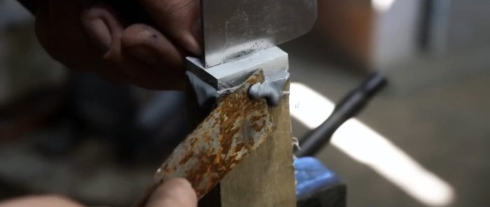 Как да ремонтирате кухненски нож със счупена дръжка