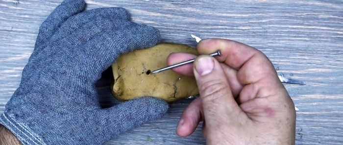 Kako obnoviti plastični prsten za škare lijevanjem kod kuće