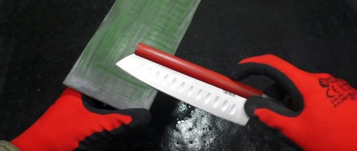 Најједноставнији начин да наоштрите нож на бријач без вештина или супер оштрача